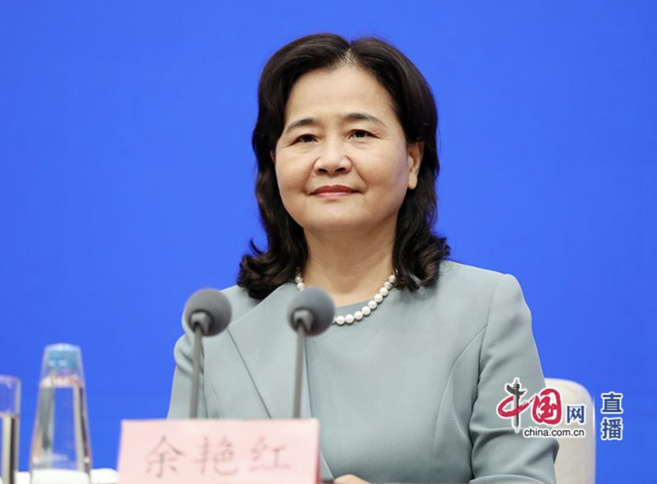 余艳红：我国已建立起覆盖省、市、县、乡四级中医药服务体系