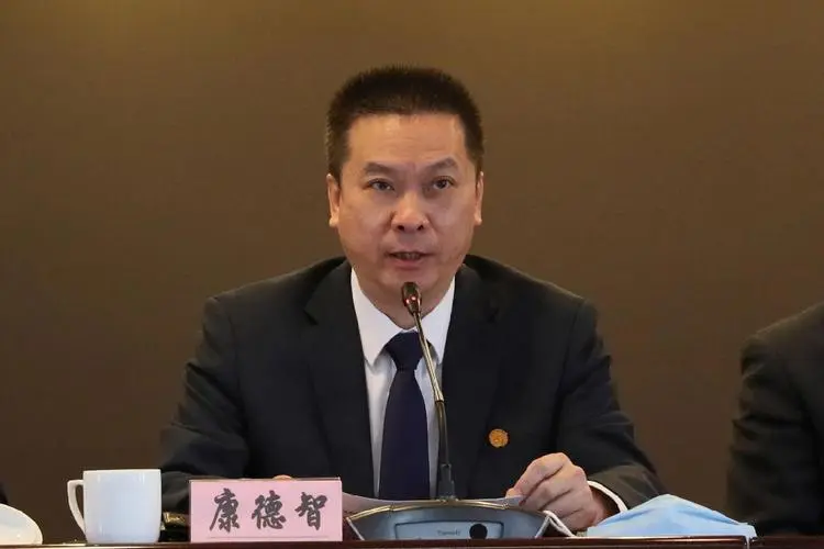 以两院强强联合、深度融合，打造国家区域医疗中心样板